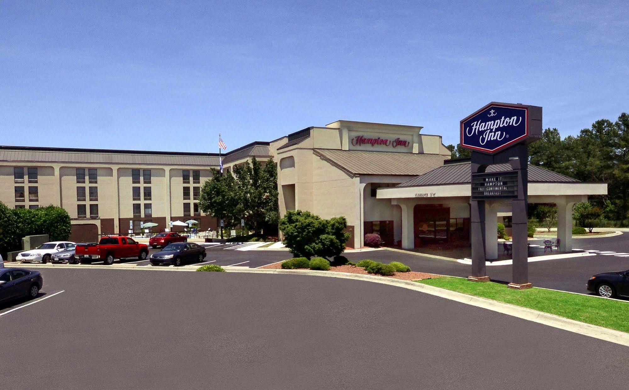 Hampton Inn Fayetteville Fort Bragg Экстерьер фото